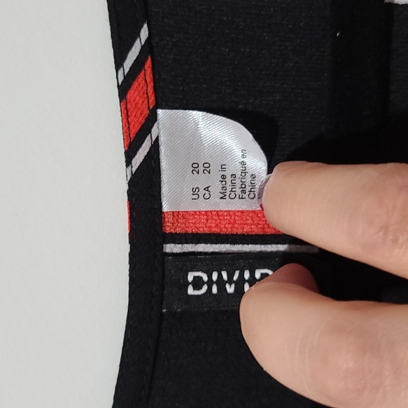 Wrap dress - Picture 2 of 3